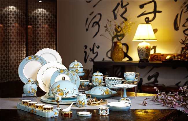 景德镇青花瓷餐具批发