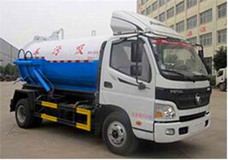 5吨吸污车