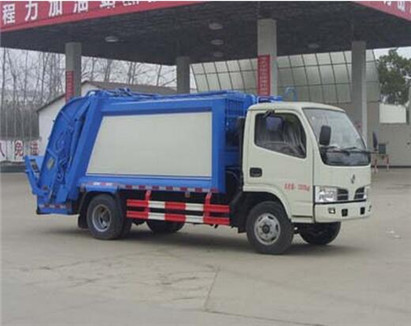 压缩垃圾车