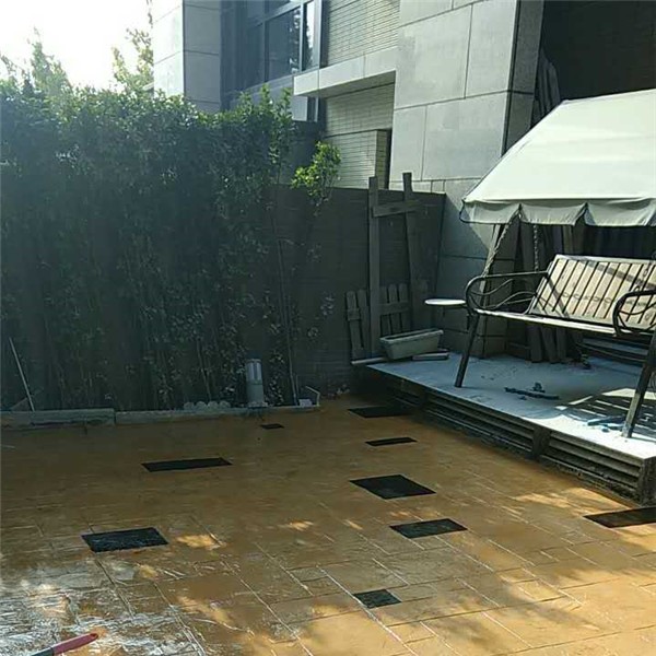 北京朝阳彩色压花地坪施工现场