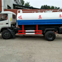 吸粪车