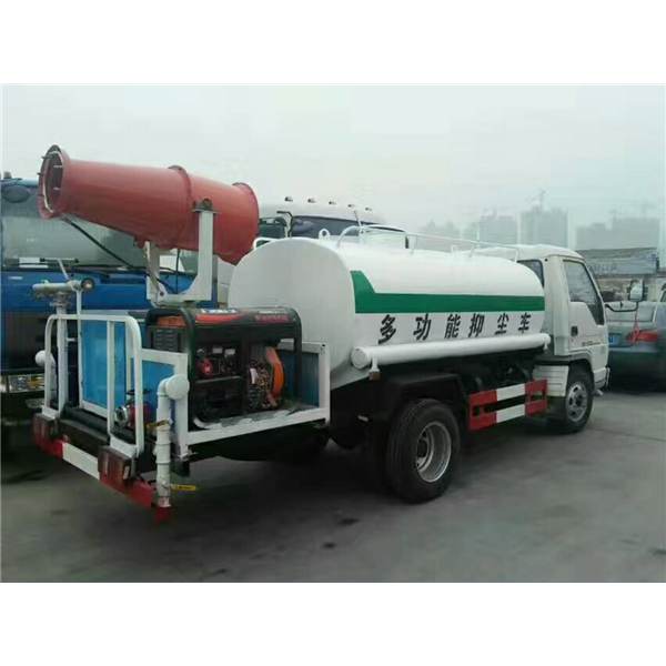 洒水车