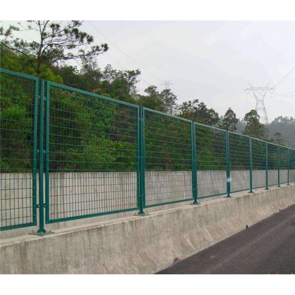 公路铁路护栏网