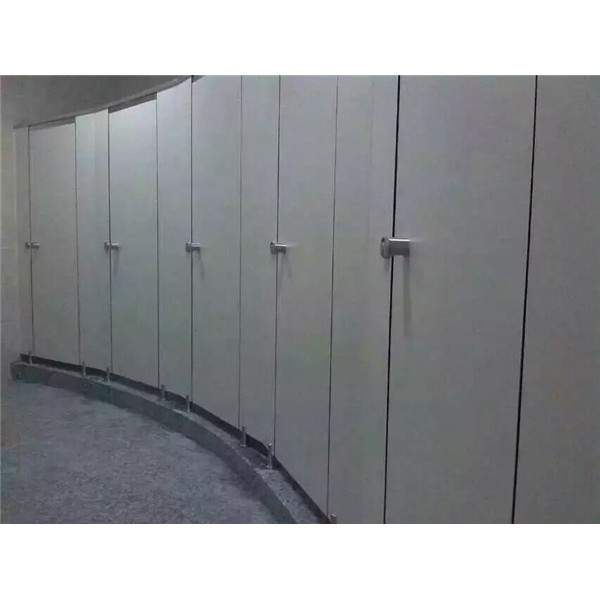 公共卫生间隔断价格