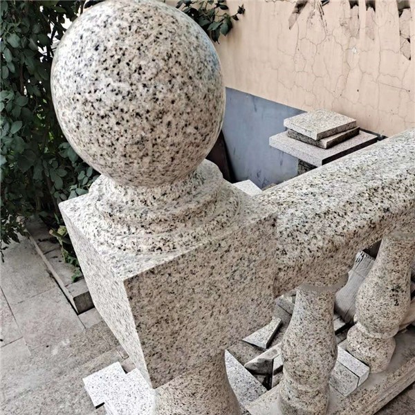 花瓶柱