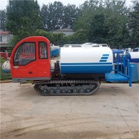 履带式洒水车