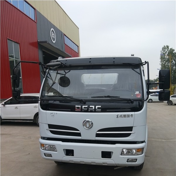 洒水车