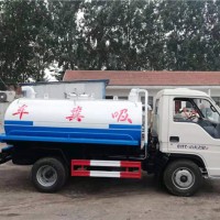 六轮汽车吸粪