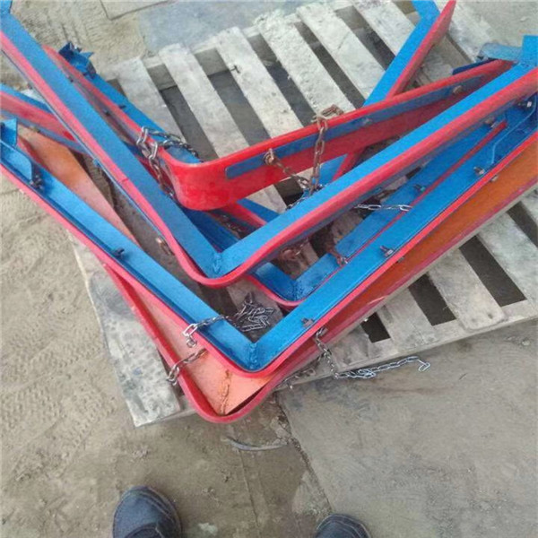 清扫器