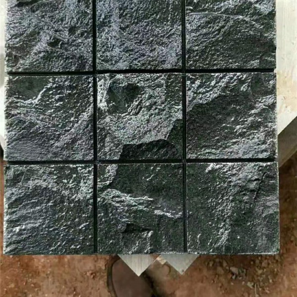 蒙古黑自然面