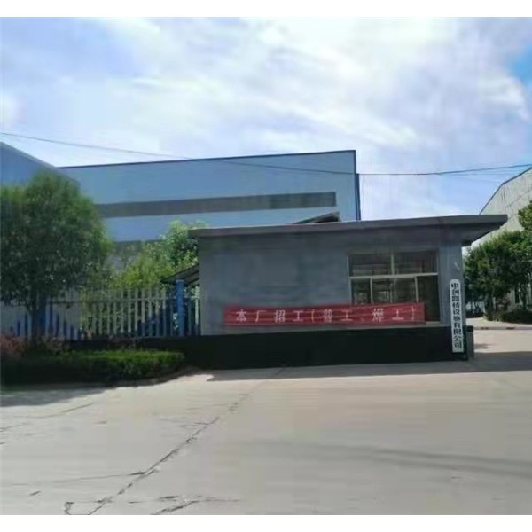 厂门