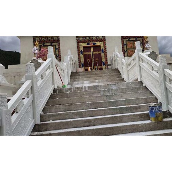 汉白玉栏杆