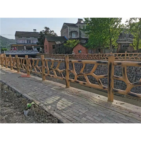 仿树藤栏杆